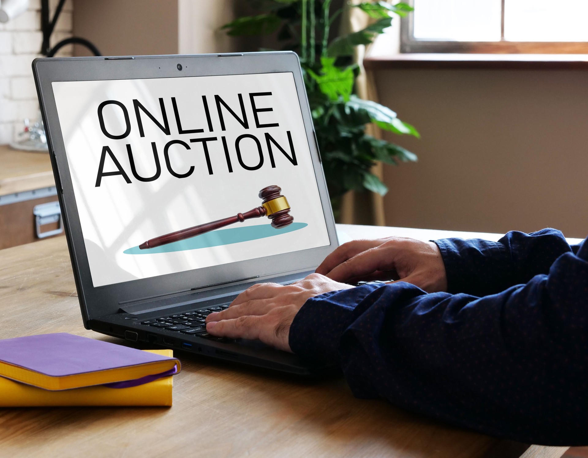 Online Auction is shown using the text as business concept